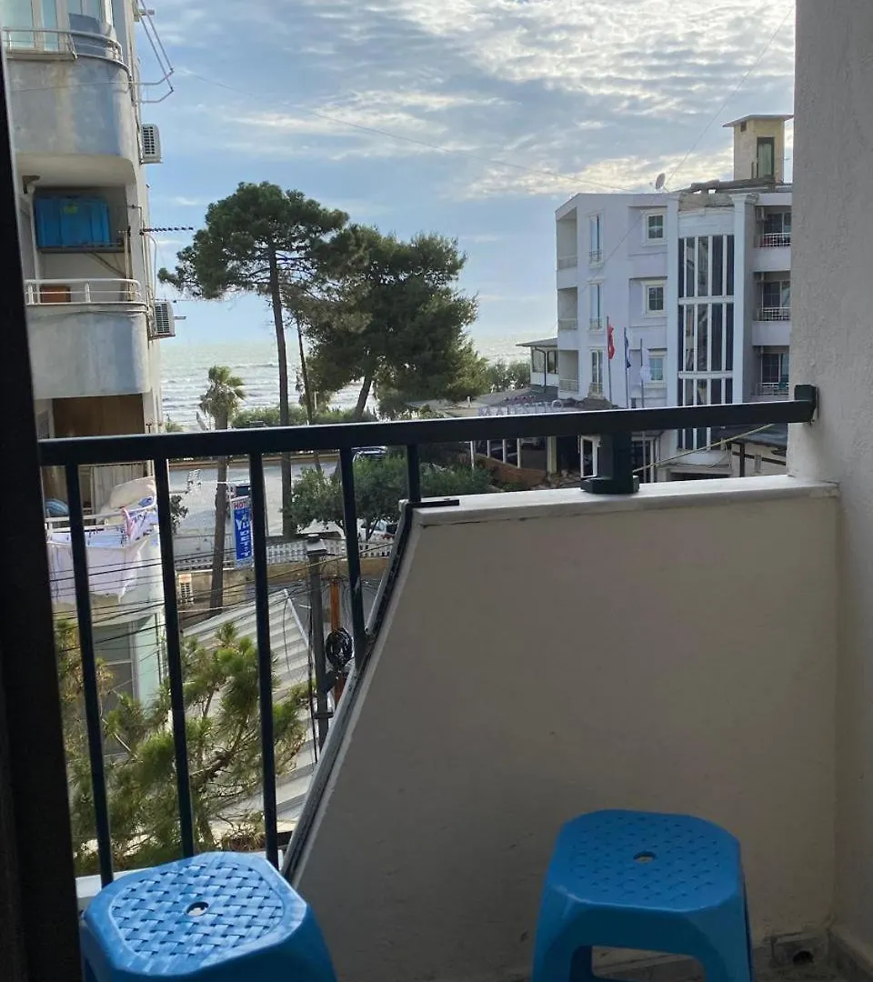 Armando'S House With Sea View Apartment Durres
