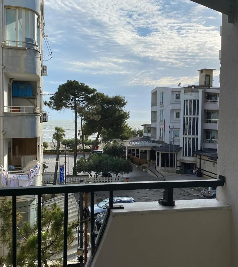 Armando'S House With Sea View Apartment Durres